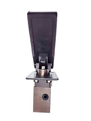 Тормозной механизм с педалью ПТ-10 (21.00.000) (клапан тормозной редукционный) - Gidrorul