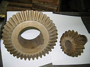 Шестерня ведущущая в комплекте с шестерней ведомой конического редукторара ДЭМ 121 - Gidrorul